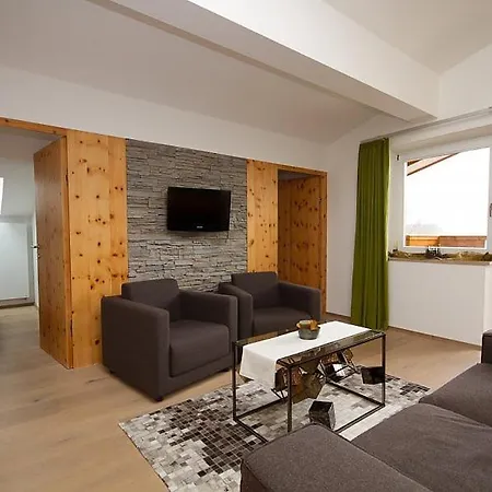 Hotel Tyrol 3*