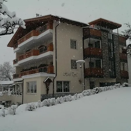 Tyrol Hotel Malles Venosta
