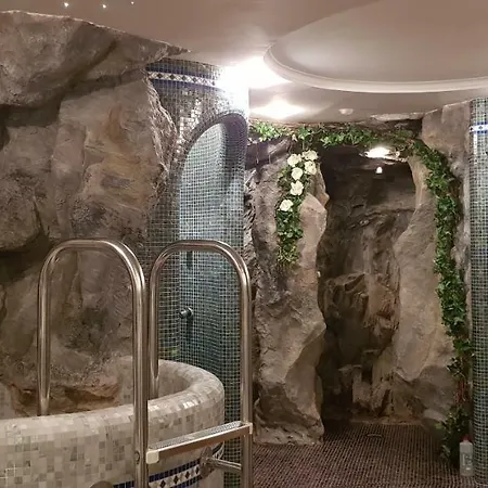 Hotel Tyrol
